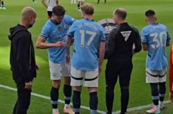 关于澳大利亚队观众热烈欢呼！，德布劳内迎来十二赛季出色发挥气势如虹延续的信息