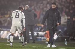 世界杯半决赛爆出冷门！AC米兰血战利物浦，争冠形势突变的简单介绍